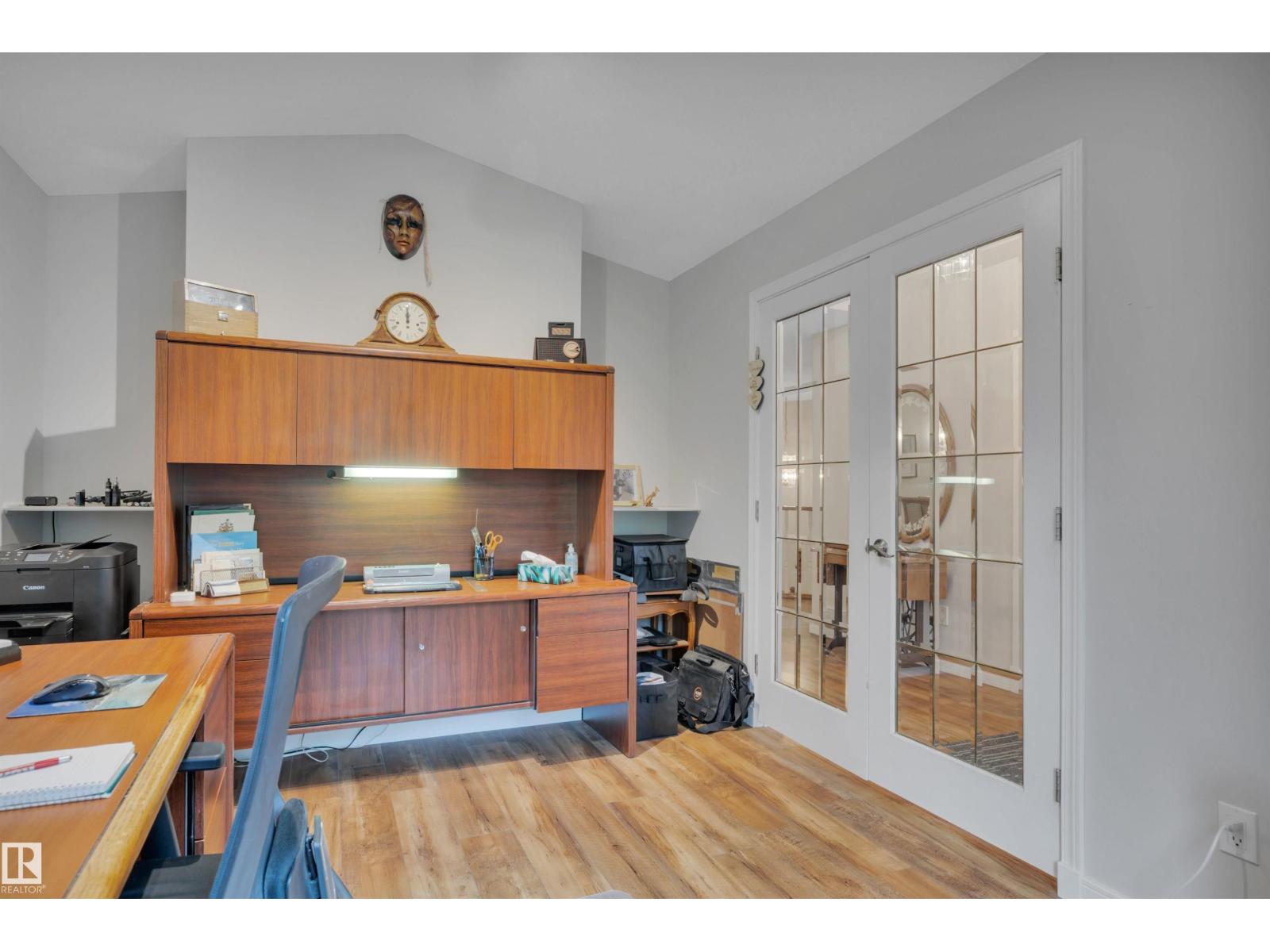 Property at 21 Westwood LN image 1