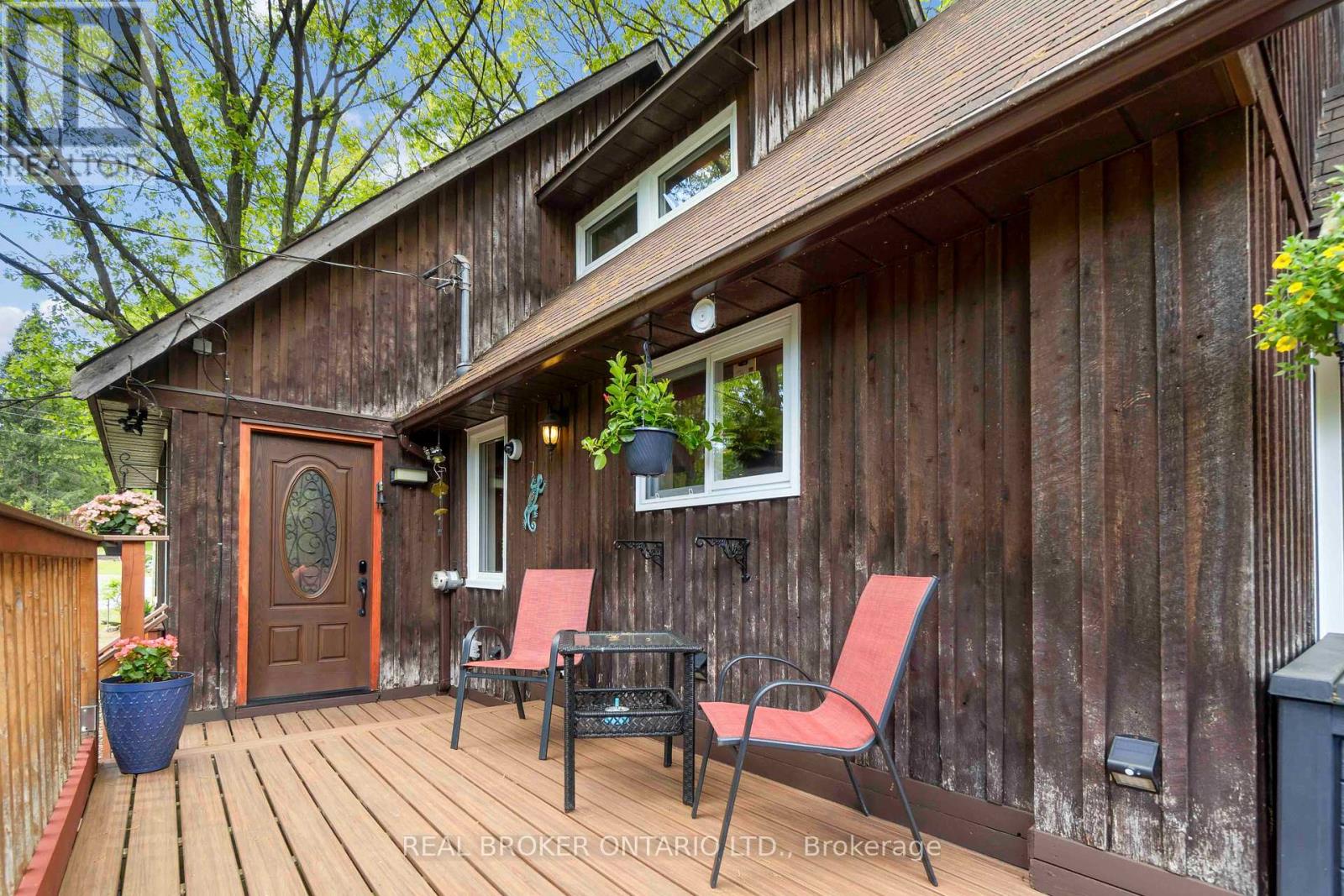 190 Woods Road, Ottawa, Ontario  K0A 3M0 - Photo 3 - X12333435