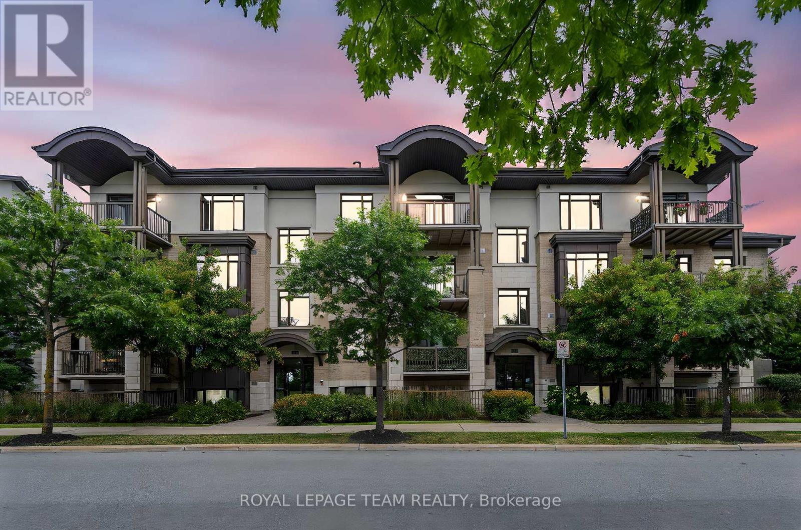 304 - 805 Beauparc Private, Ottawa, Ontario  K1J 0B5 - Photo 1 - X12333480