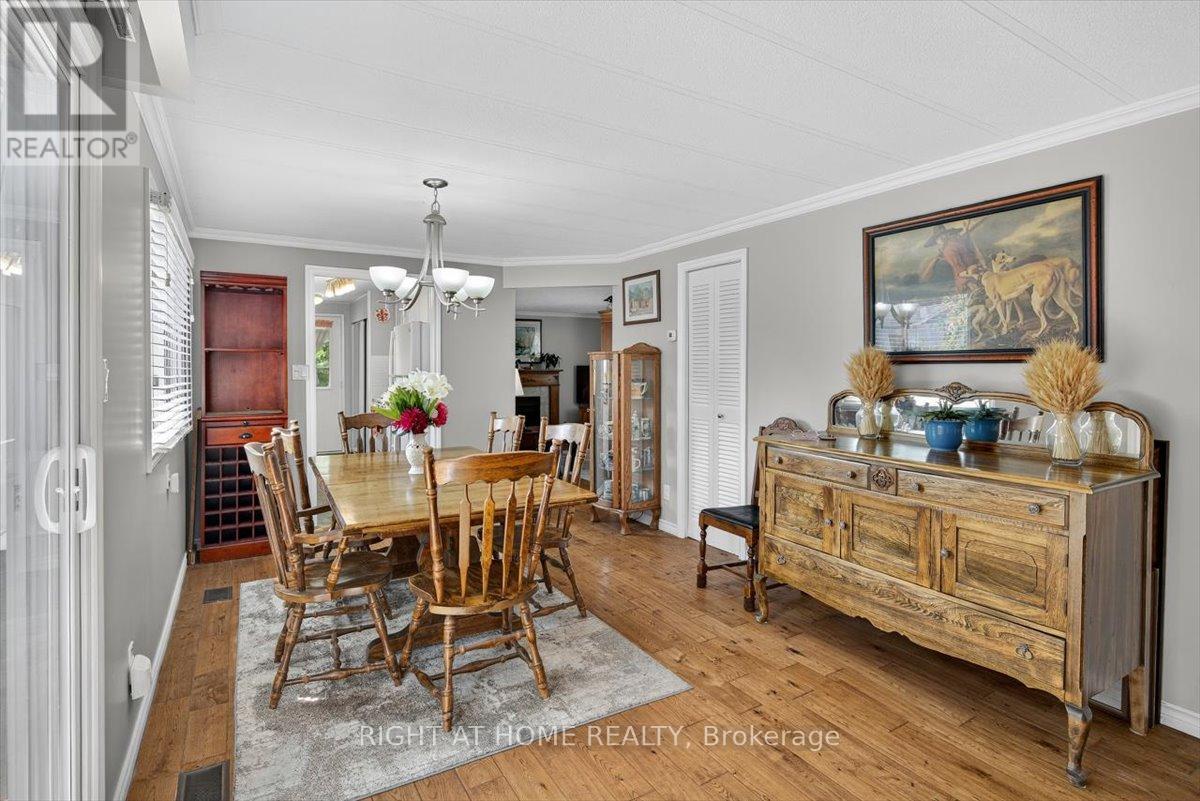 30 Main Street, Innisfil, Ontario  L9S 1L9 - Photo 11 - N12333285