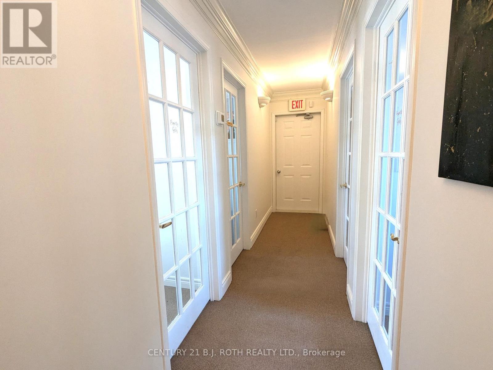 888 Innisfil Beach Road, Innisfil, Ontario  L9S 2C2 - Photo 20 - N12333376