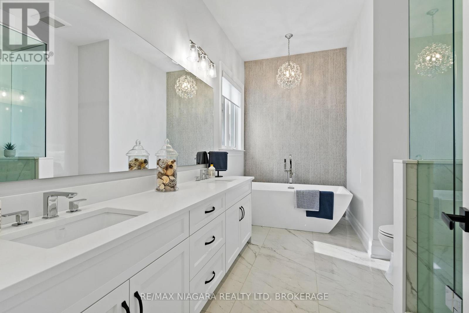107 Millpond Road, Niagara-On-The-Lake, Ontario  L0S 1J1 - Photo 16 - X12333466