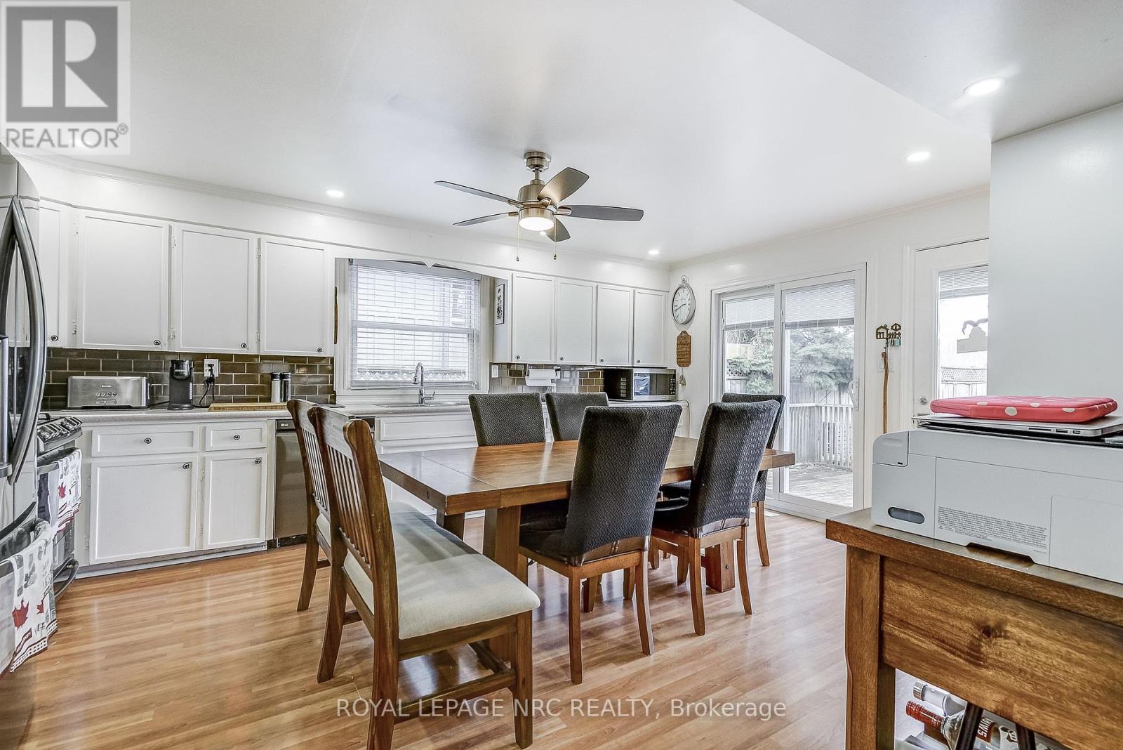 14 Shakespeare Avenue, Niagara-On-The-Lake, Ontario  L0S 1J0 - Photo 9 - X12333482