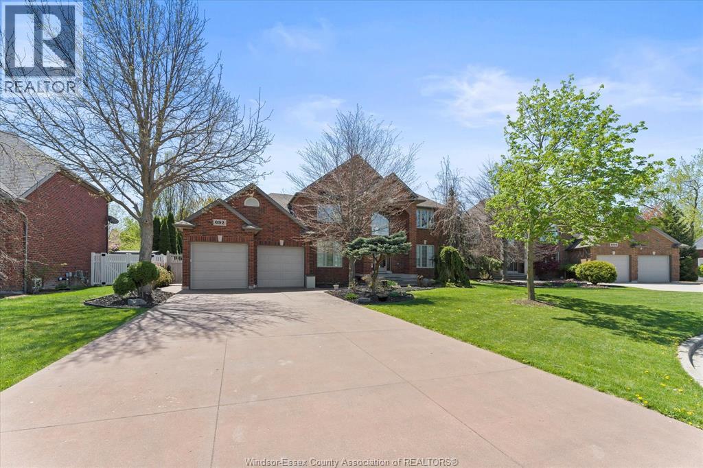 692 George Kennedy Way, Lakeshore, Ontario N0R 1A0 - Photo 3 - 25016930