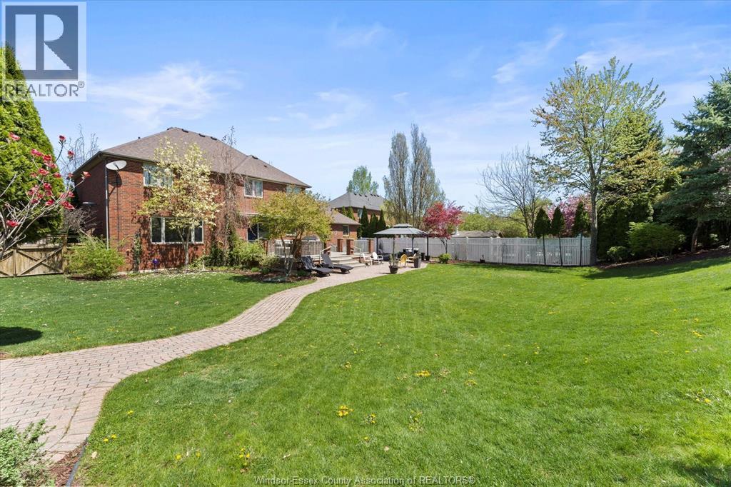 692 George Kennedy Way, Lakeshore, Ontario N0R 1A0 - Photo 37 - 25016930