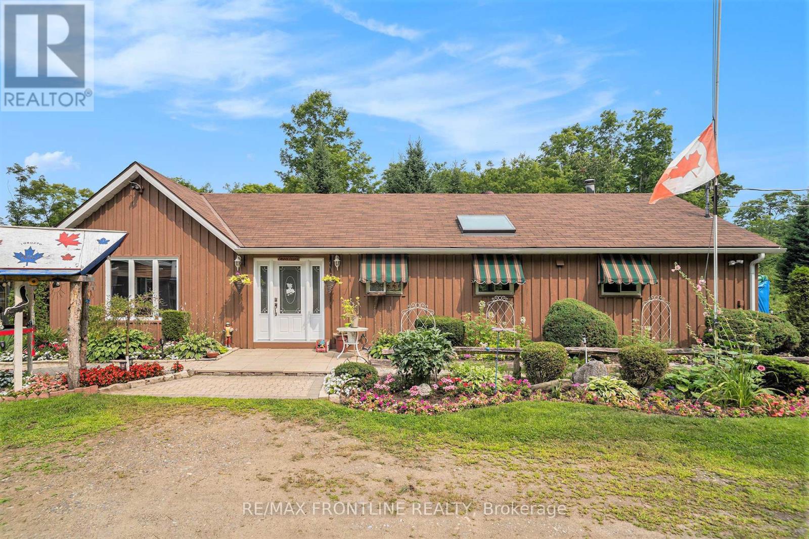 3644 Bell Line Road, Frontenac, Ontario  K0H 2E0 - Photo 2 - X12333395