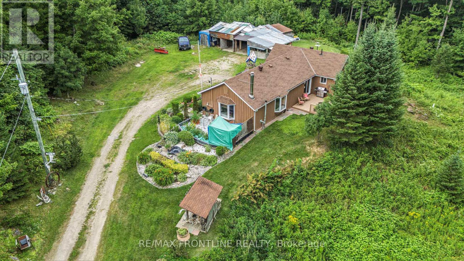3644 Bell Line Road, Frontenac, Ontario  K0H 2E0 - Photo 32 - X12333395