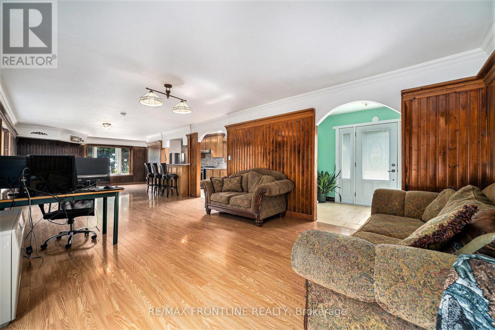 3644 Bell Line Road, Frontenac, Ontario  K0H 2E0 - Photo 6 - X12333395