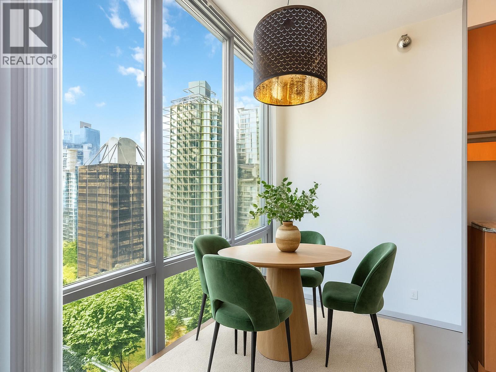 1408 1288 W Georgia Street, Vancouver, British Columbia  V6E 4R3 - Photo 2 - R3035110