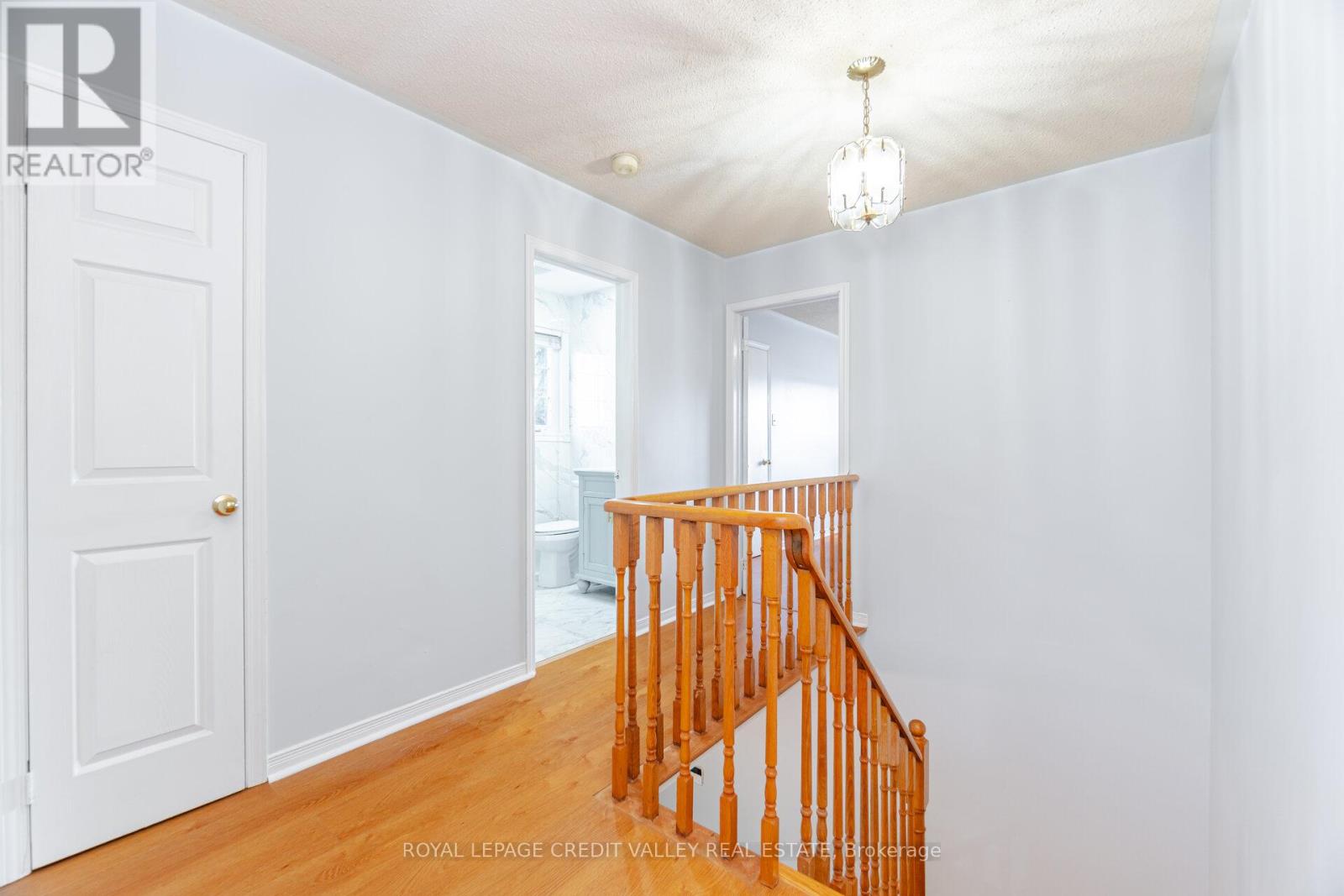 32 Millstone Drive, Brampton, Ontario  L6Y 4P6 - Photo 20 - W12242206