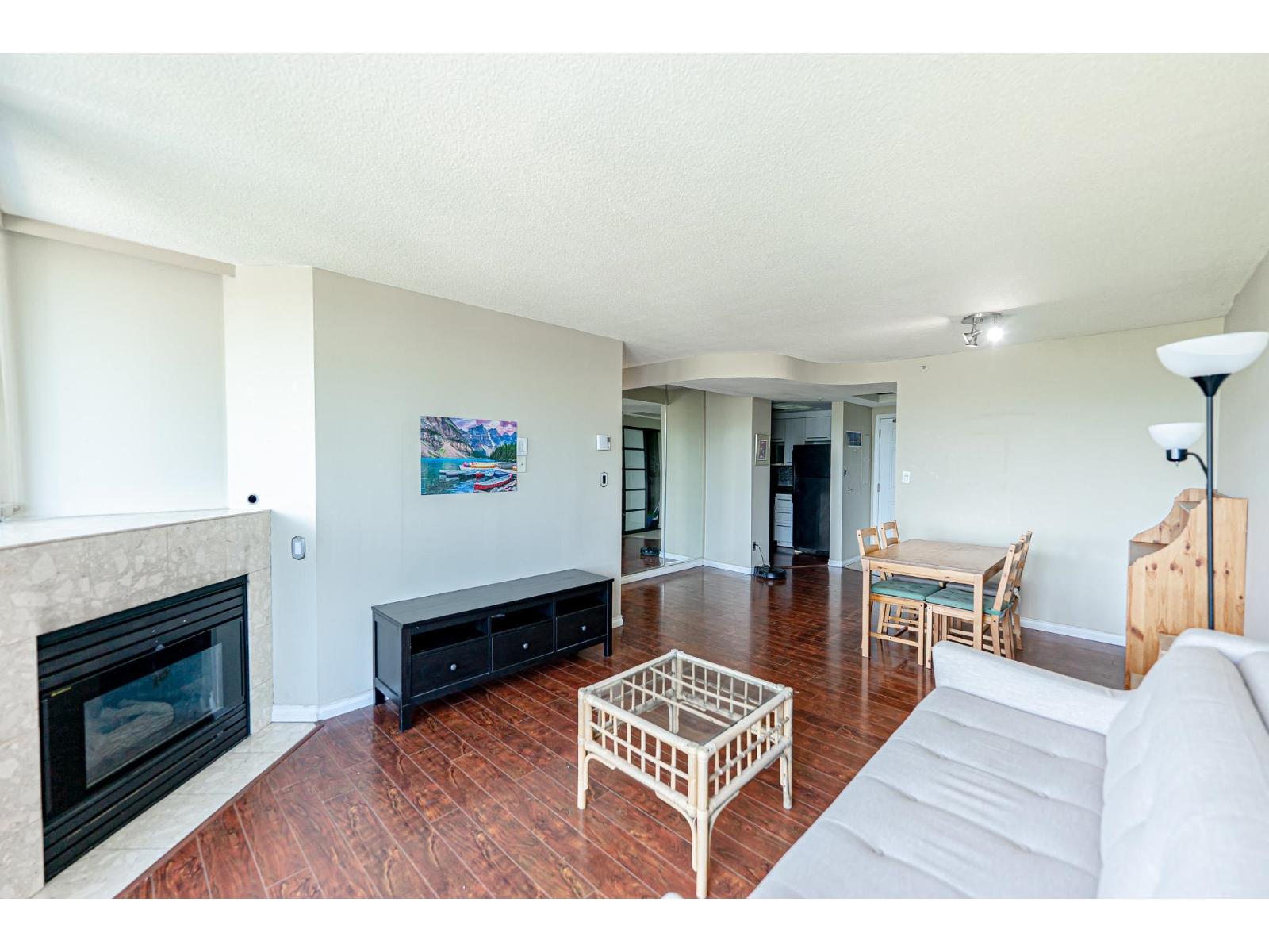 806 13353 108 Avenue, Surrey, British Columbia  V3T 5T5 - Photo 5 - R3033556