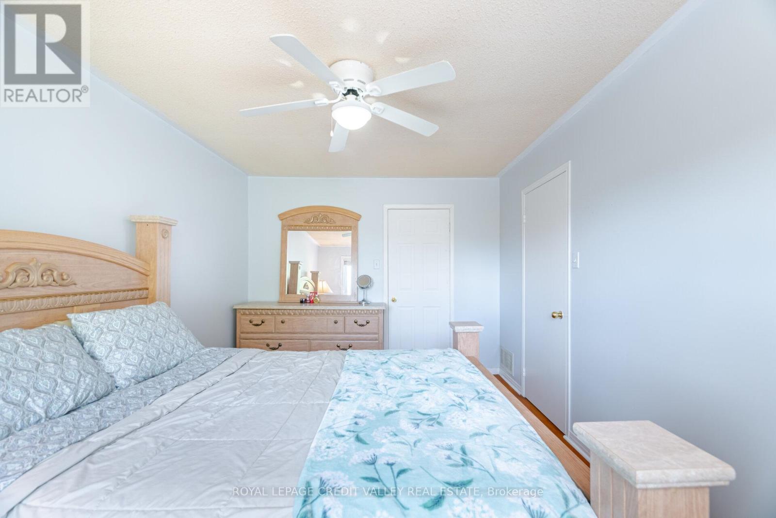 32 Millstone Drive, Brampton, Ontario  L6Y 4P6 - Photo 24 - W12242206
