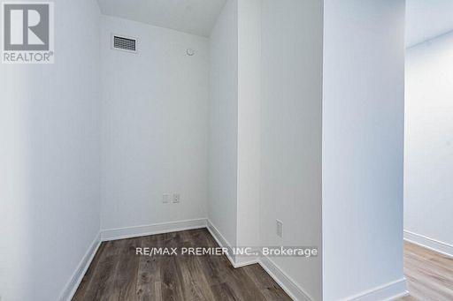 1620 - 86 Dundas Street E, Mississauga, Ontario  L5A 0B1 - Photo 24 - W12333226