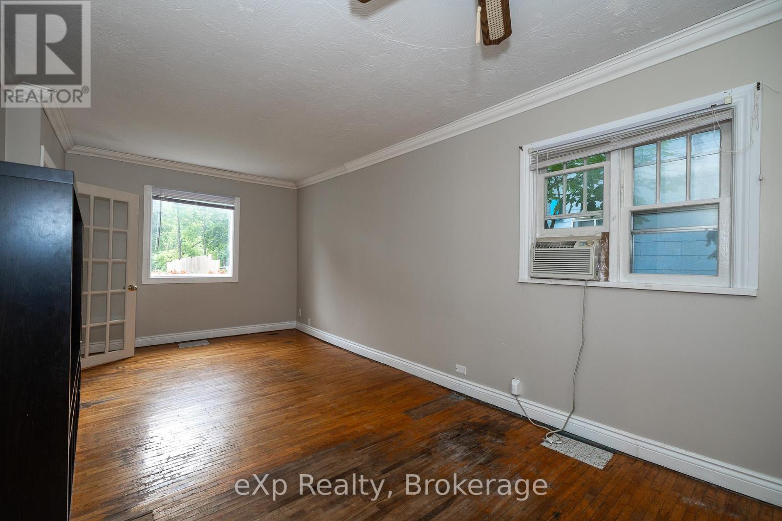 934 5th Avenue W, Owen Sound, Ontario  N4K 5A6 - Photo 14 - X12333439