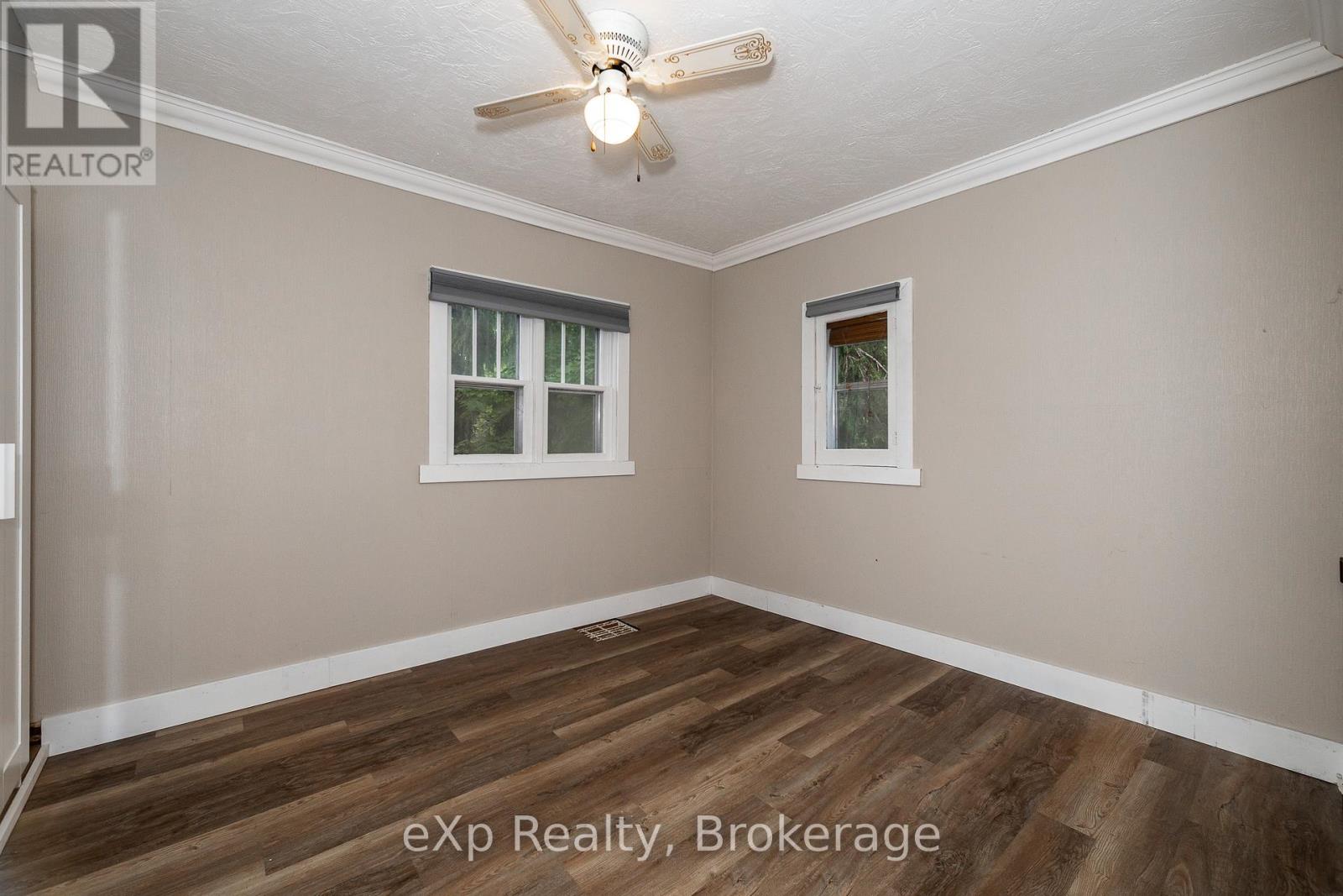 934 5th Avenue W, Owen Sound, Ontario  N4K 5A6 - Photo 23 - X12333439