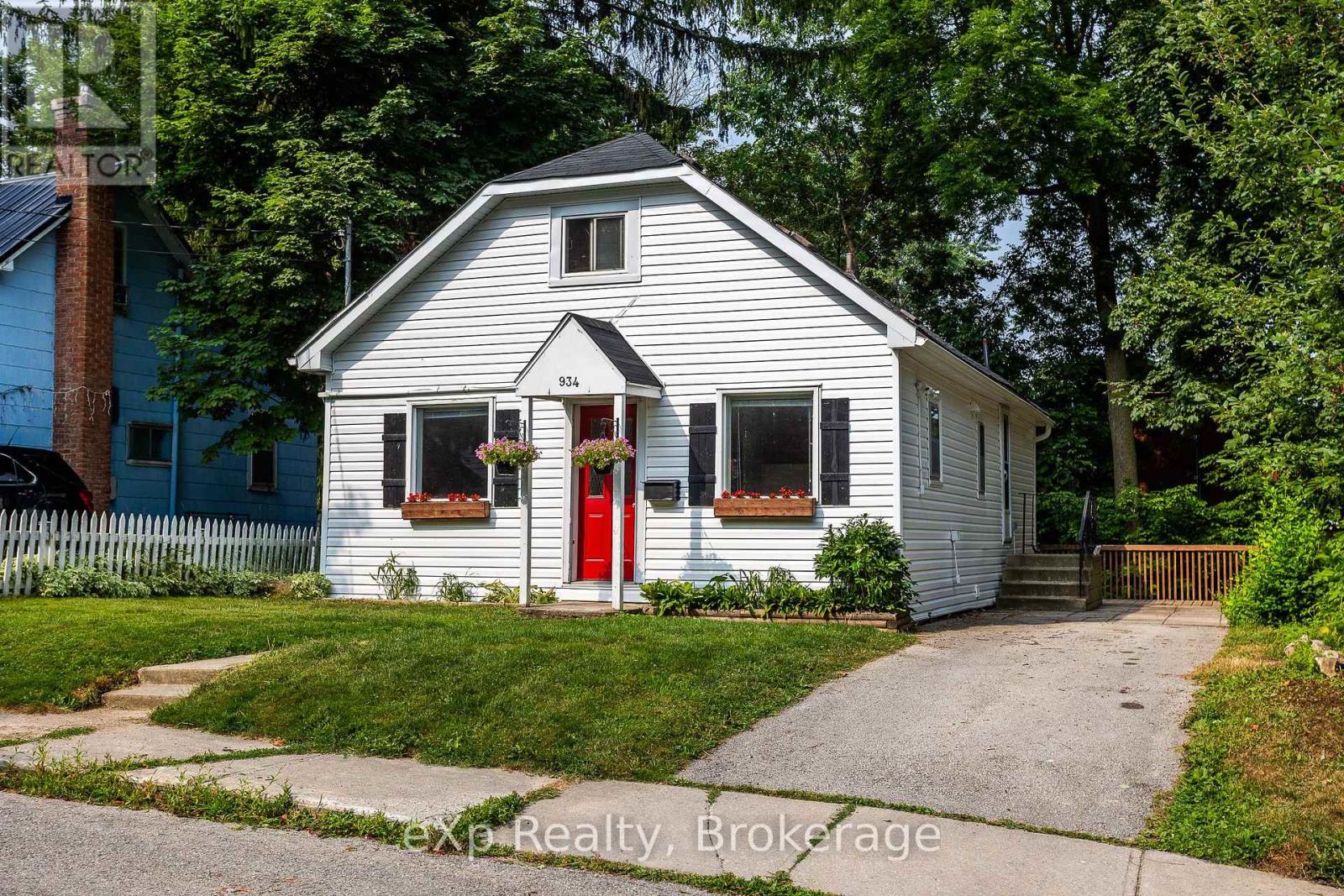 934 5th Avenue W, Owen Sound, Ontario  N4K 5A6 - Photo 32 - X12333439