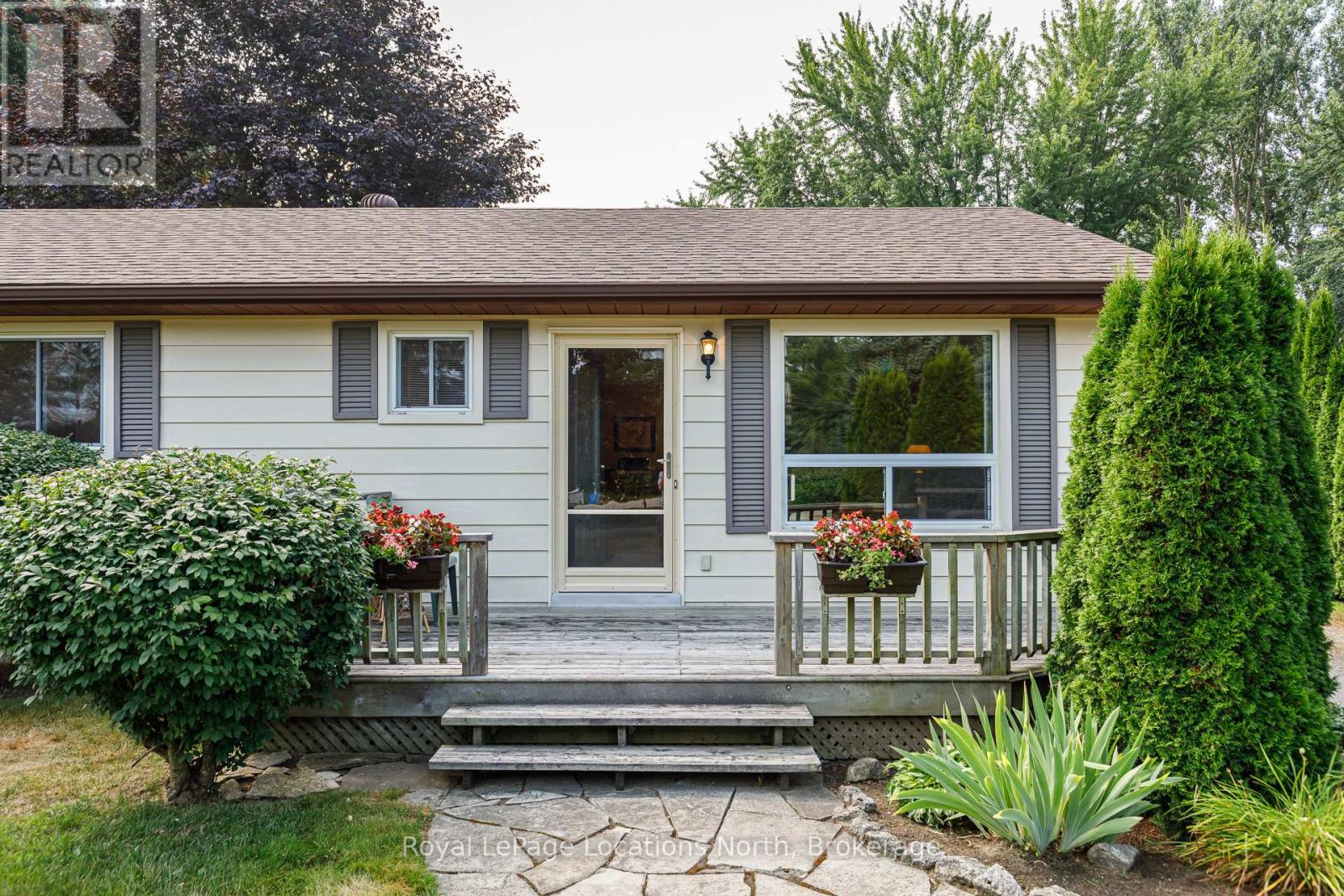 132 Matilda Street, Blue Mountains, Ontario  N0H 1J0 - Photo 12 - X12333453