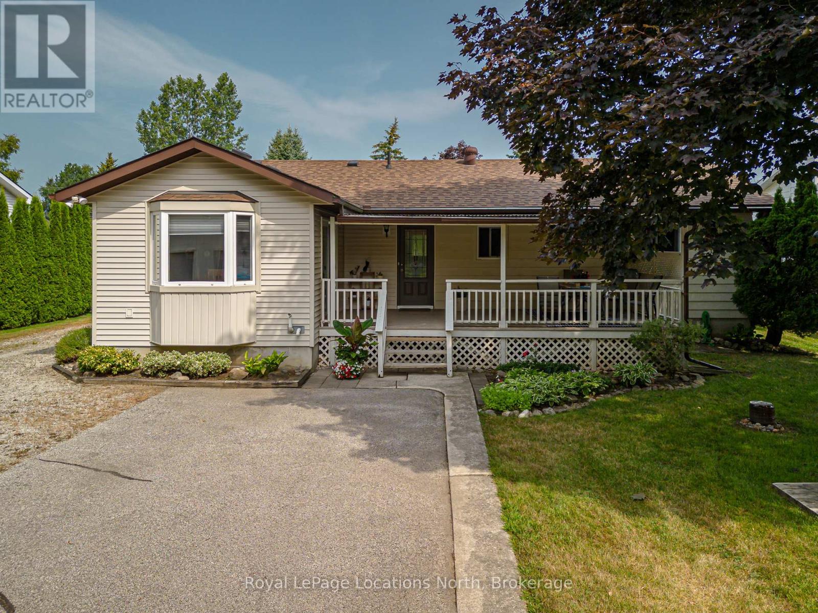 132 Matilda Street, Blue Mountains, Ontario  N0H 1J0 - Photo 7 - X12333453