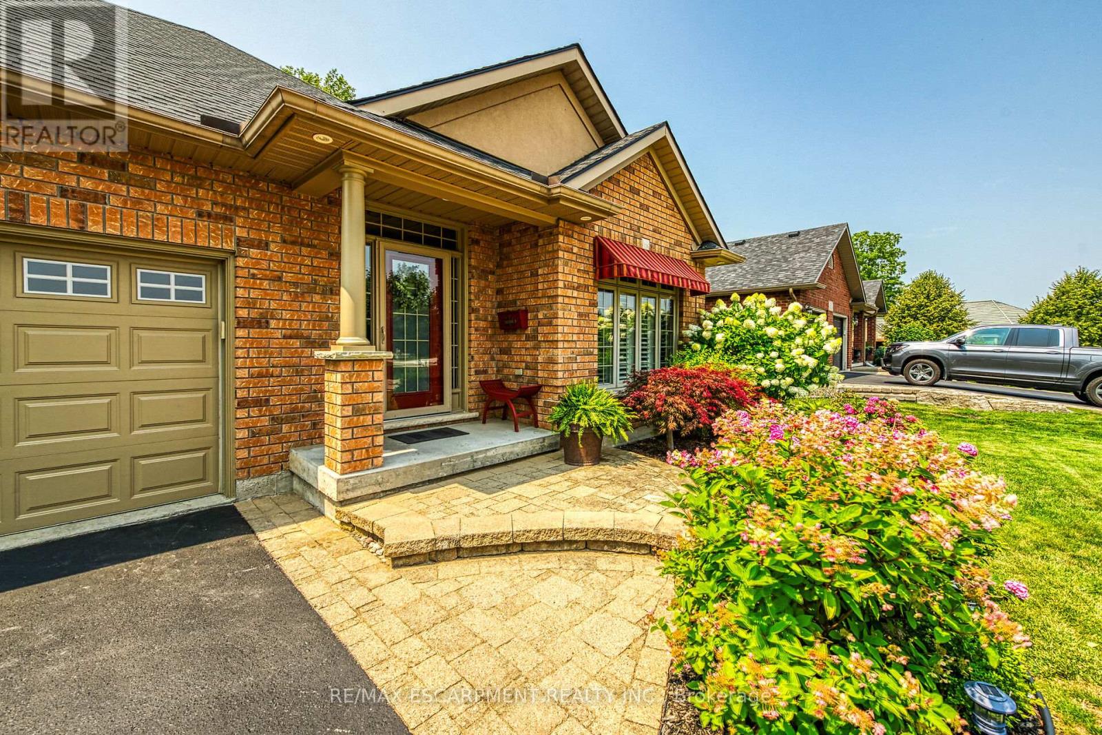 Property at 49 SEA BREEZE DRIVE image 4