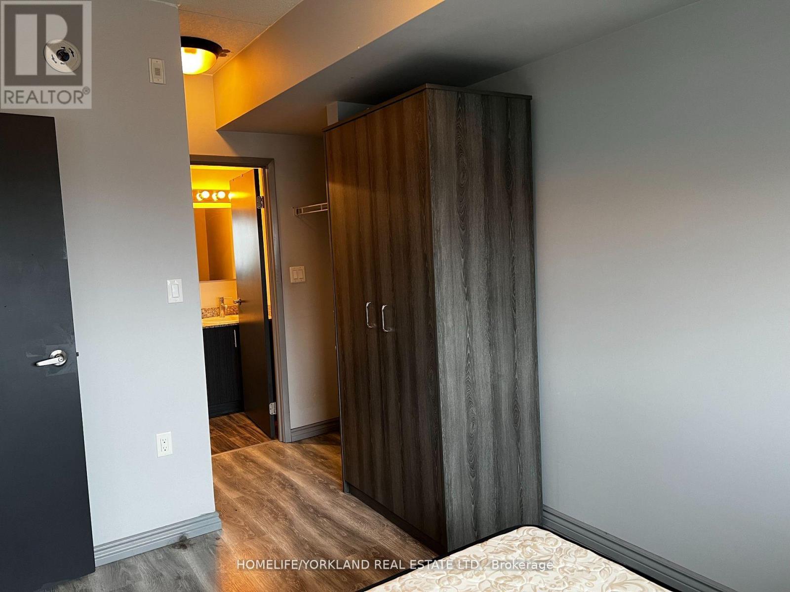 G612 - 275 Larch Street, Waterloo, Ontario  N2L 0J4 - Photo 10 - X12333339