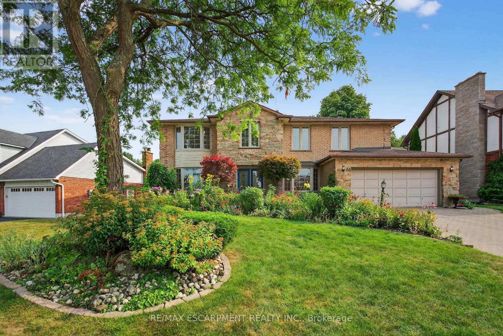 Property at 64 SUMMERDALE PLACE image 3