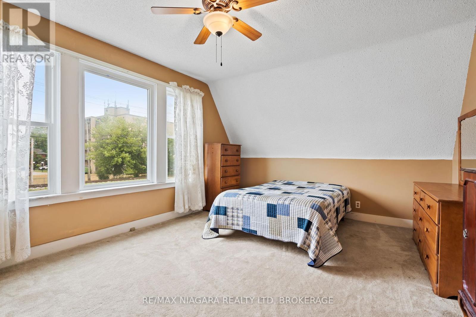 44 Park Street, Port Colborne, Ontario  L3K 3H9 - Photo 19 - X12324955