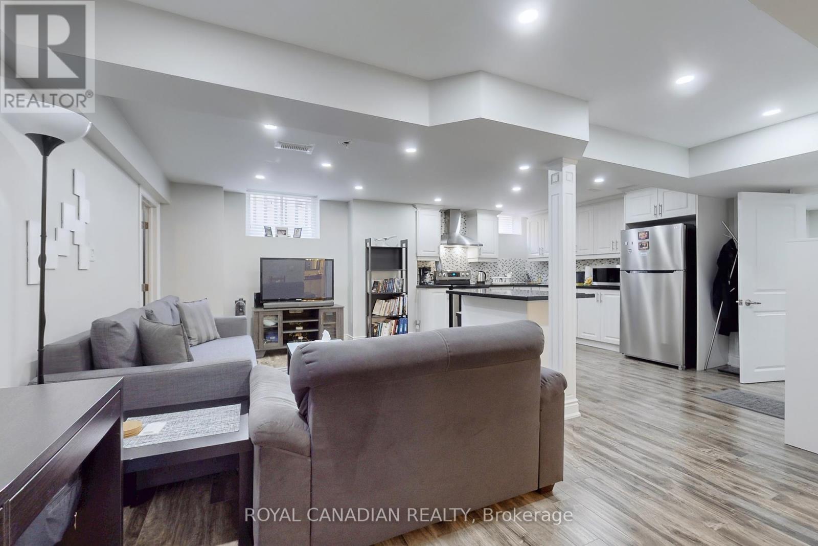 5116 Churchill Meadows Boulevard, Mississauga, Ontario  L5M 8B7 - Photo 22 - W12333261