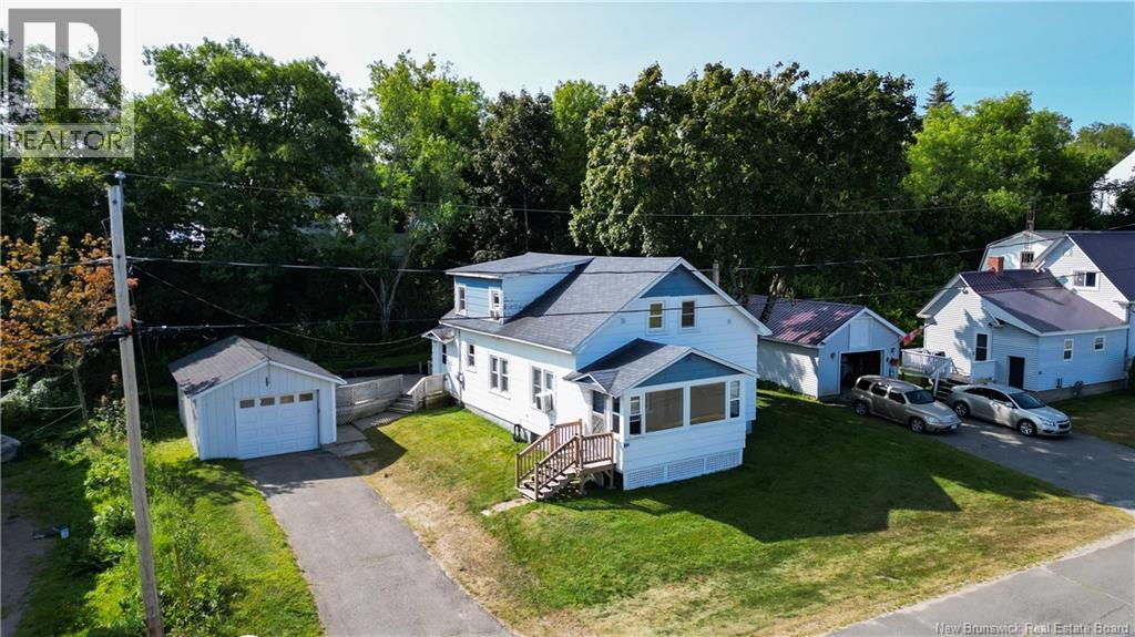 12 Beech Street, Mcadam, New Brunswick  E6J 1V8 - Photo 3 - NB124563