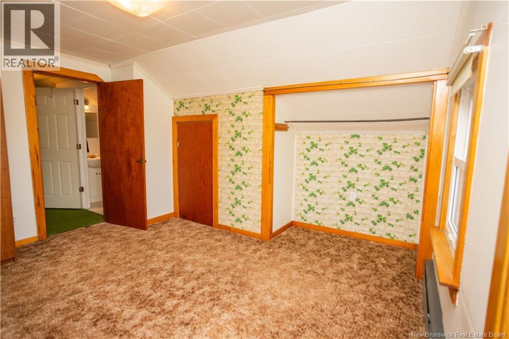 12 Beech Street, Mcadam, New Brunswick  E6J 1V8 - Photo 34 - NB124563