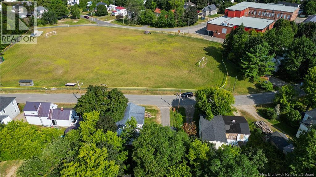 12 Beech Street, Mcadam, New Brunswick  E6J 1V8 - Photo 41 - NB124563