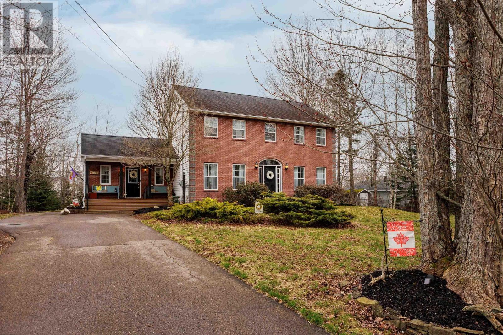 191 Teviot Place, Valley, Nova Scotia  B6L 4L1 - Photo 1 - 202508221