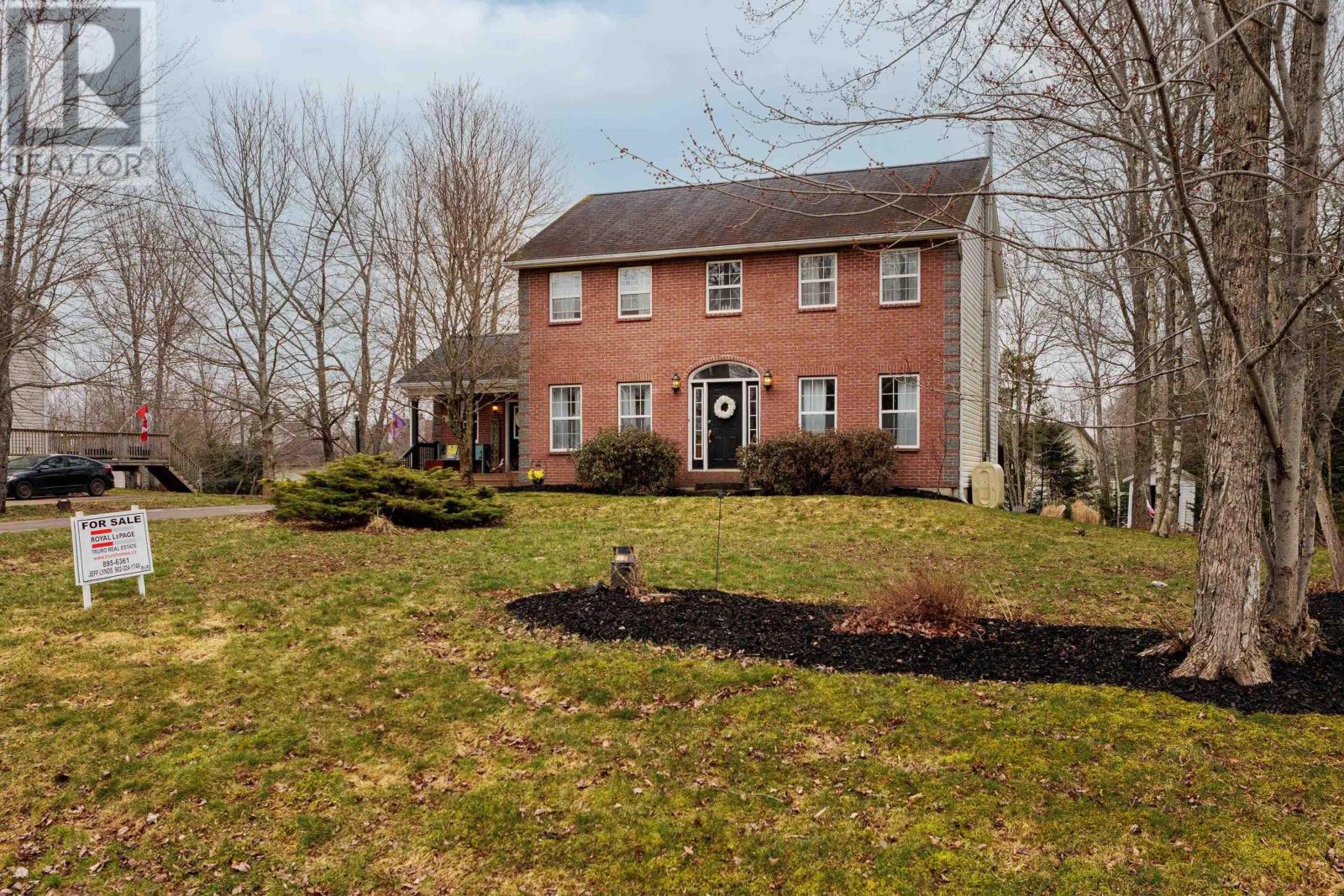 191 Teviot Place, Valley, Nova Scotia  B6L 4L1 - Photo 2 - 202508221