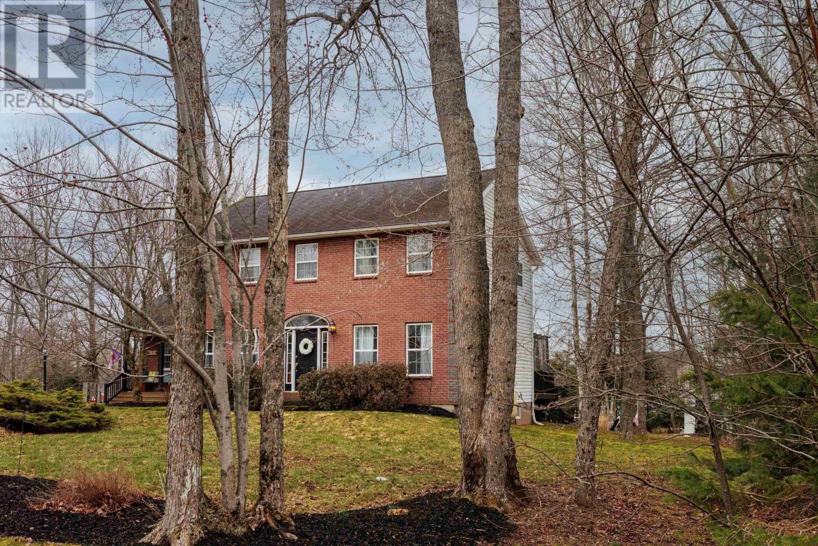 191 Teviot Place, Valley, Nova Scotia  B6L 4L1 - Photo 3 - 202508221