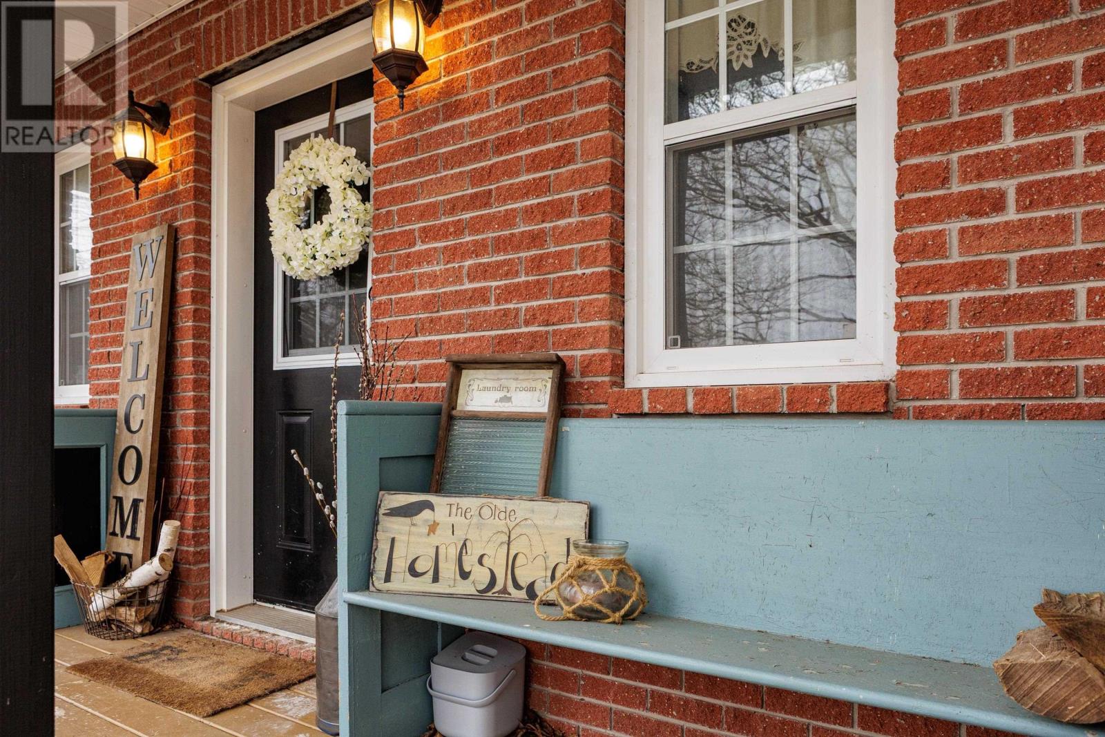 191 Teviot Place, Valley, Nova Scotia  B6L 4L1 - Photo 5 - 202508221