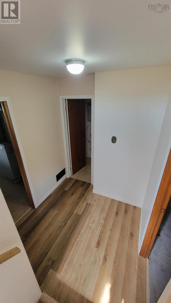 12 Oak Drive, Yarmouth, Nova Scotia  B5A 2R4 - Photo 12 - 202515861