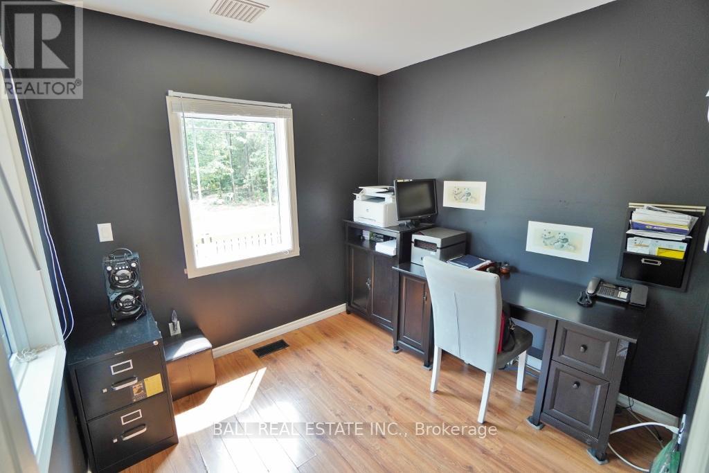 20 Musclow-Greenview Road, Hastings Highlands, Ontario  K0L 1C0 - Photo 20 - X12333531