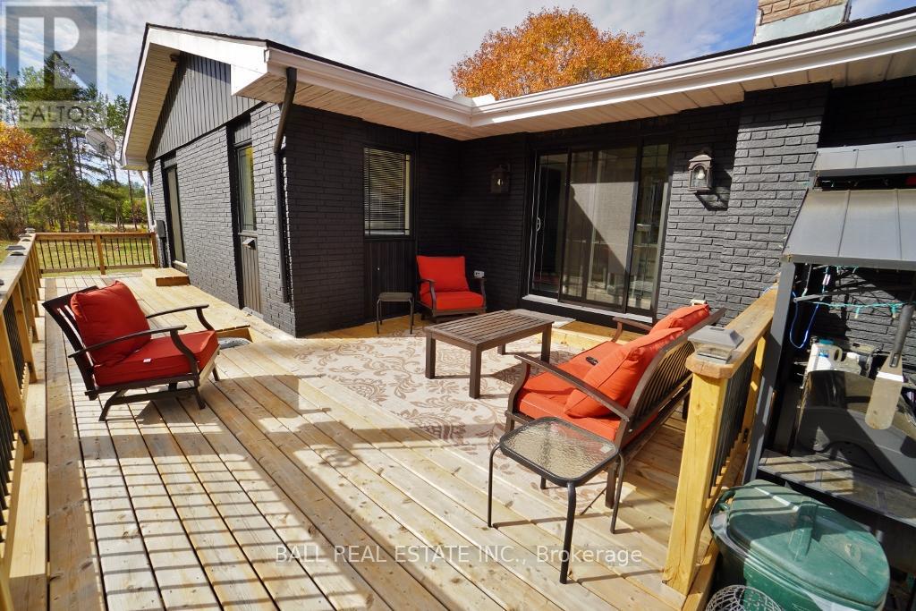 20 Musclow-Greenview Road, Hastings Highlands, Ontario  K0L 1C0 - Photo 7 - X12333531