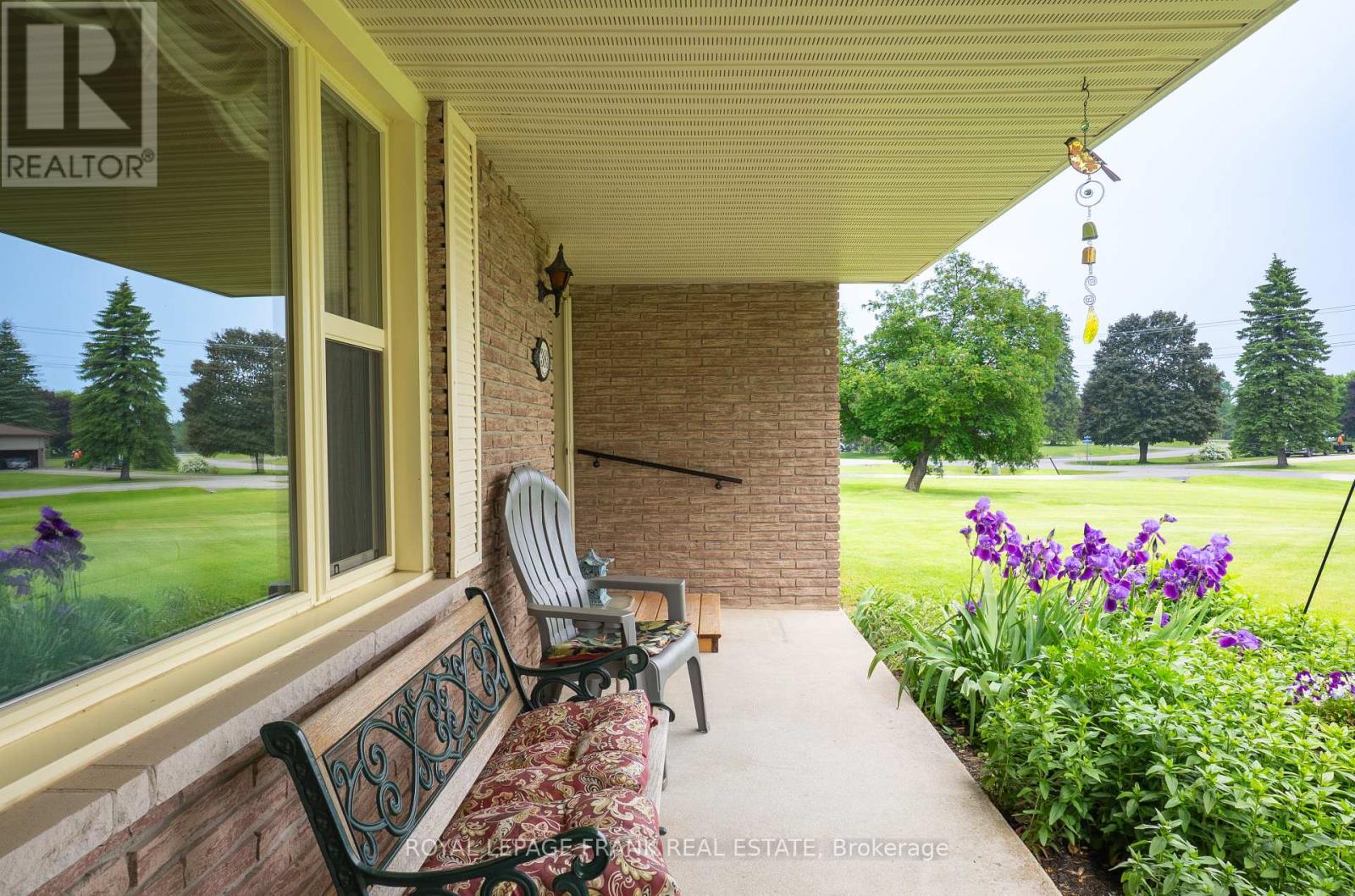 383 Old Surrey Lane, Kawartha Lakes, Ontario  K0M 1A0 - Photo 35 - X12333597