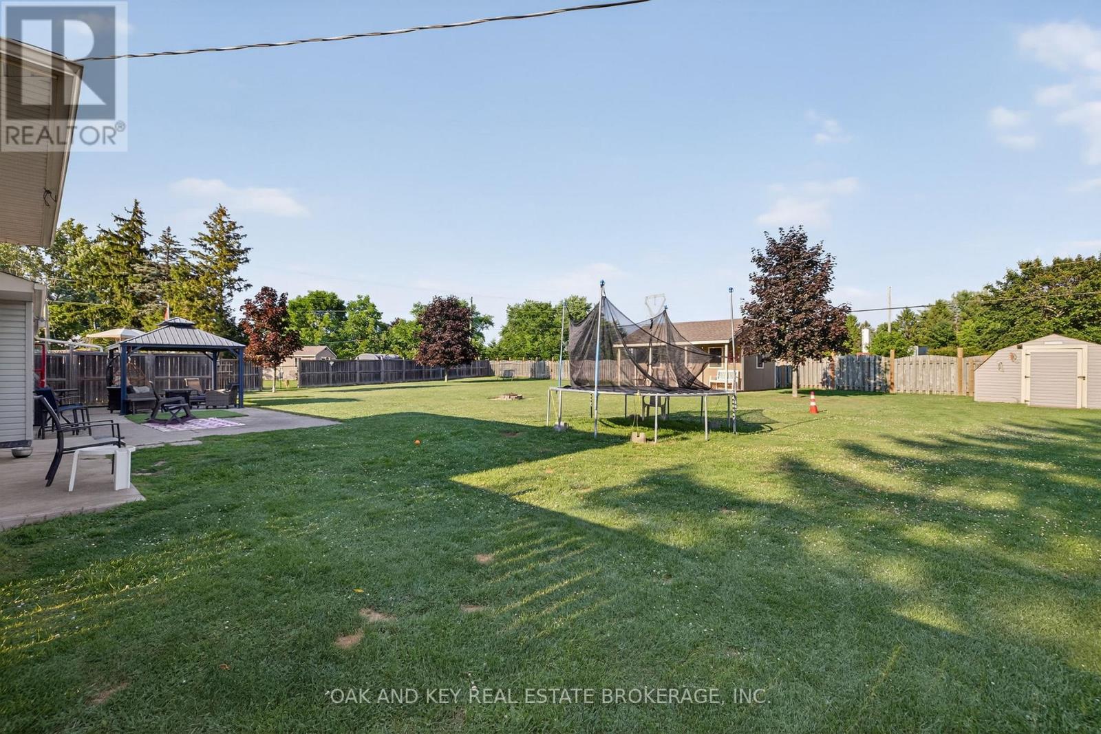 10103 Lynhurst Park Drive, Southwold, Ontario  N5P 2E5 - Photo 28 - X12333525