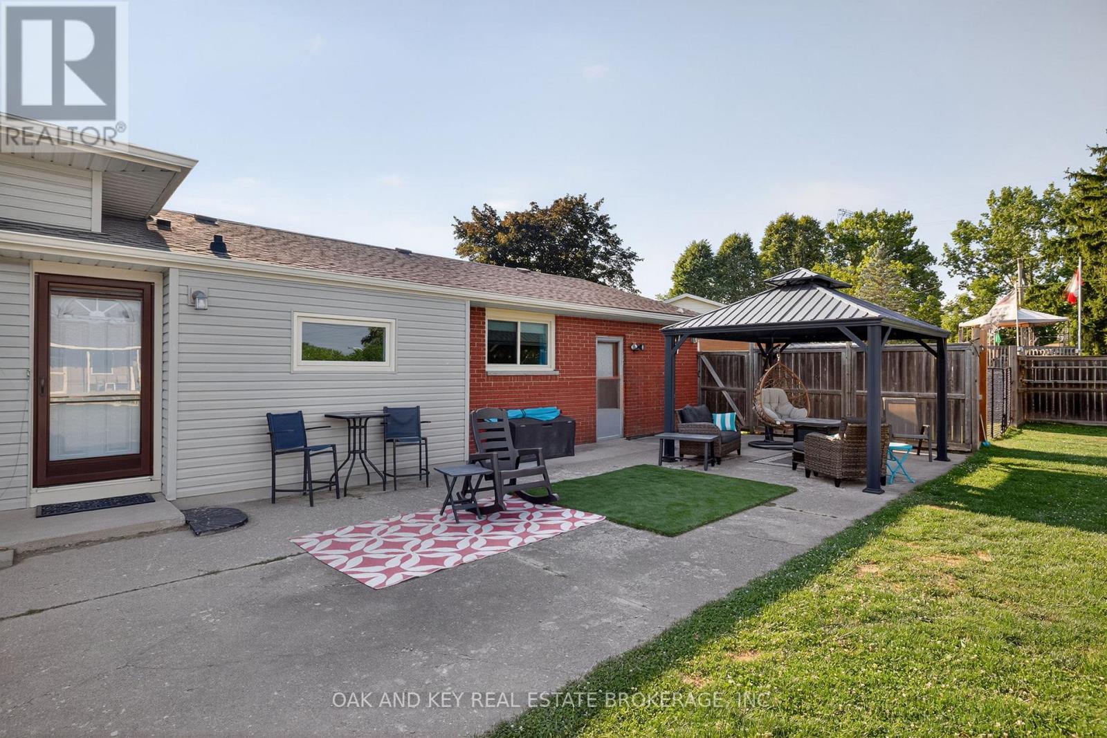 10103 Lynhurst Park Drive, Southwold, Ontario  N5P 2E5 - Photo 37 - X12333525