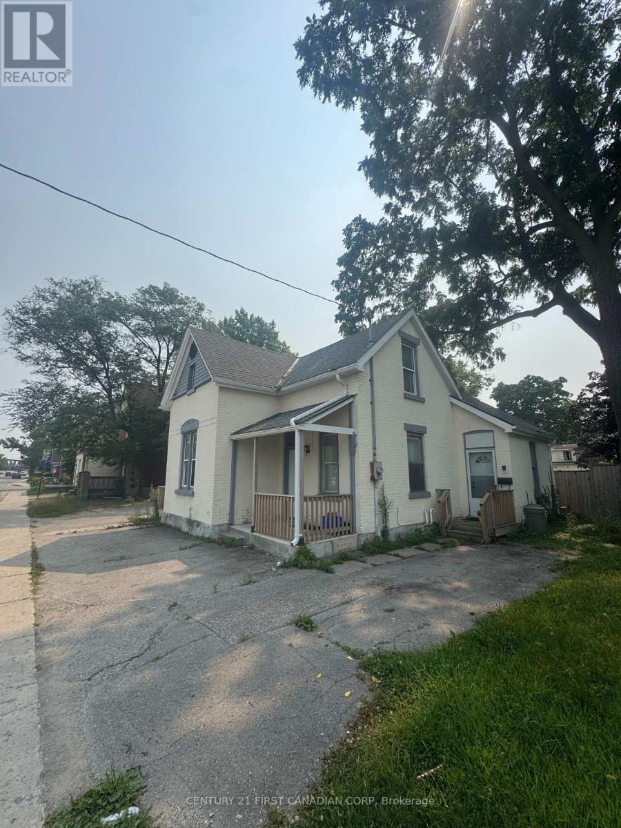 28 OXFORD STREET W, London North, Ontario
