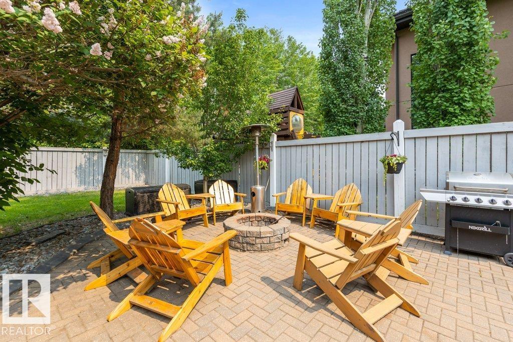 Property at 34 KINGSFORD CR image 2