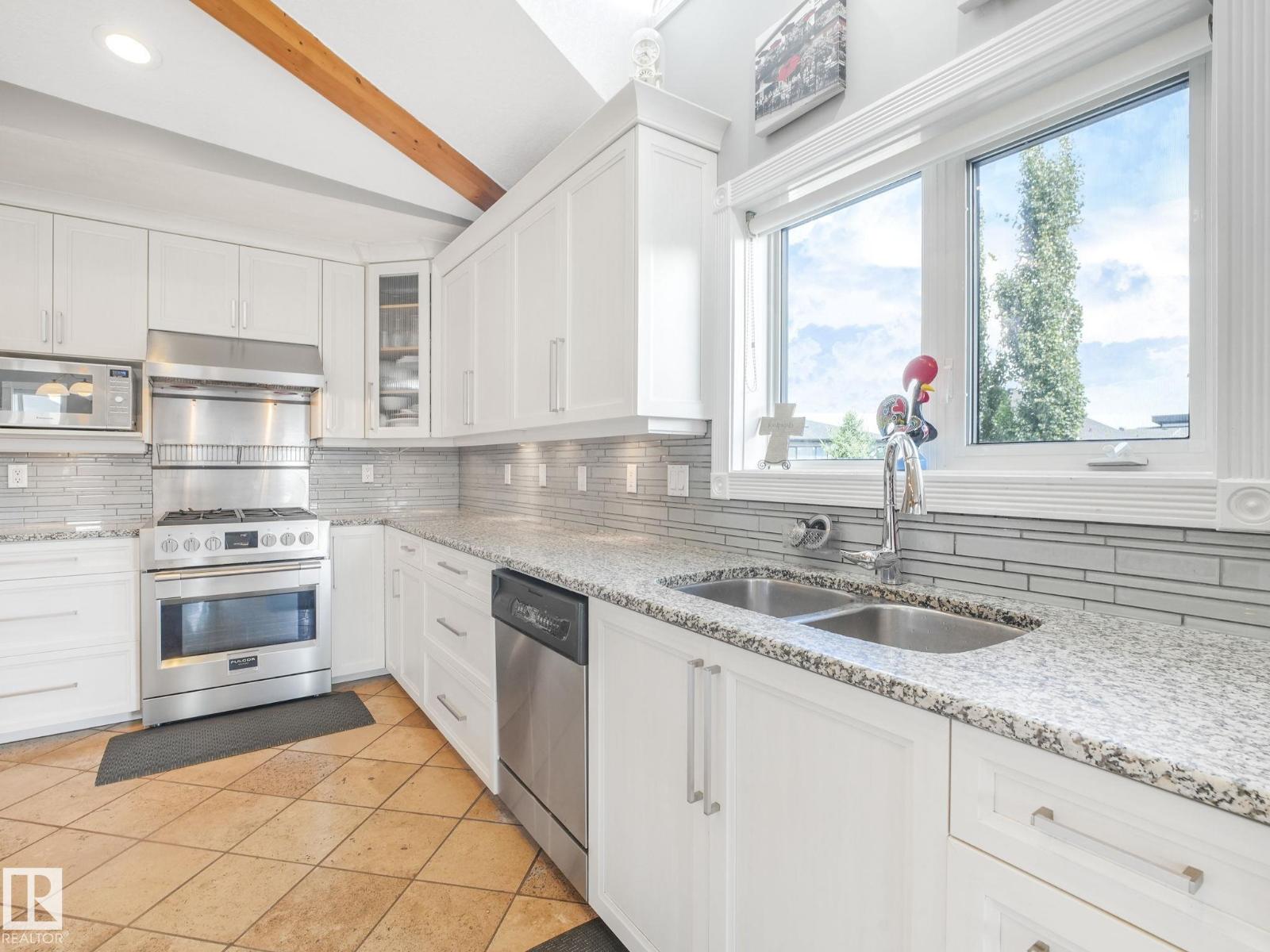 16408 3 St Ne, Edmonton, Alberta  T5Y 2Z6 - Photo 19 - E4451974