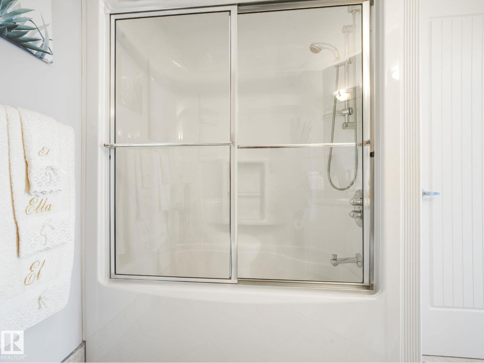 Property at 16408 3 ST NE image 4