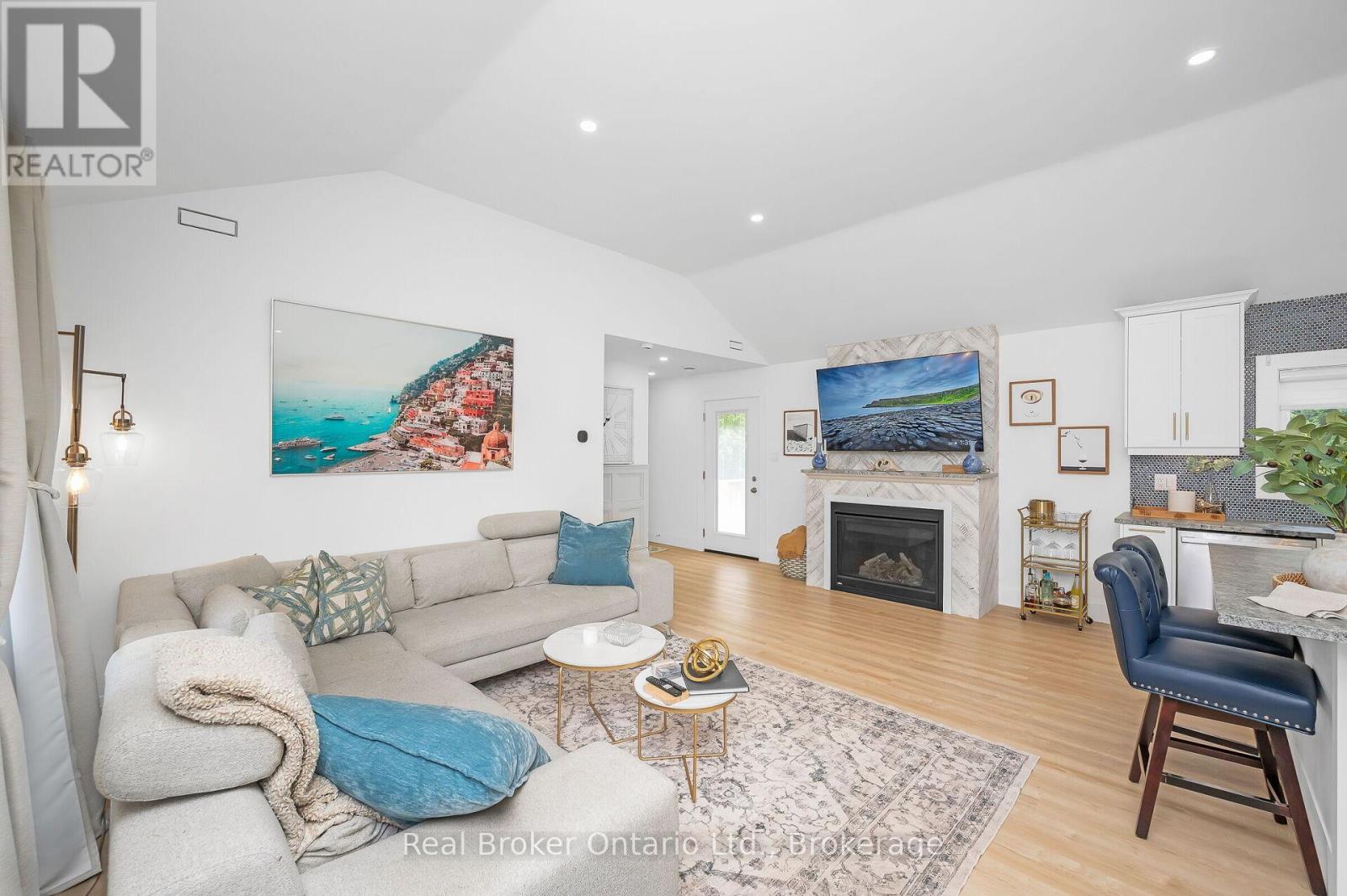 2525 Vimy Road, Port Colborne, Ontario  L3K 5V3 - Photo 17 - X12333498