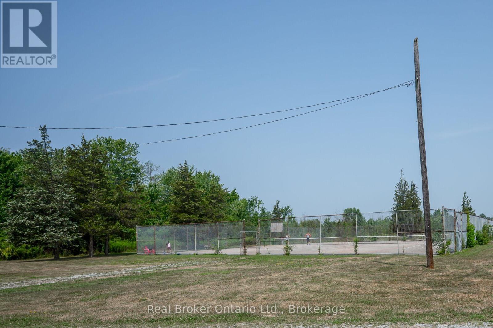 2525 Vimy Road, Port Colborne, Ontario  L3K 5V3 - Photo 37 - X12333498