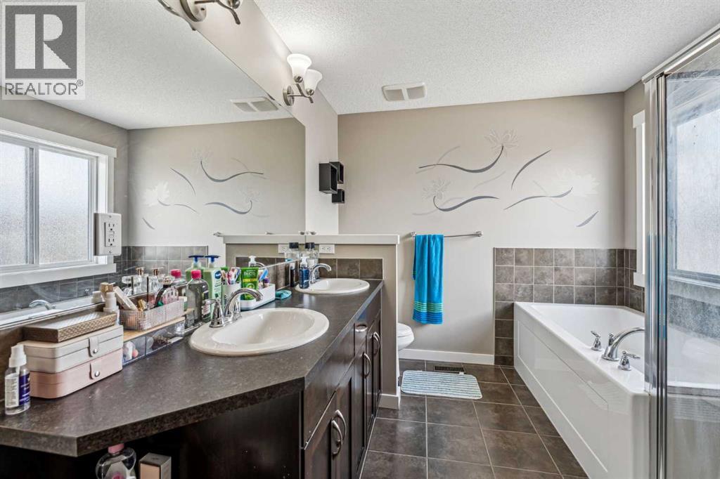 109 Elgin Meadows Manor Se, Calgary, Alberta  T2Z 0M5 - Photo 15 - A2232464
