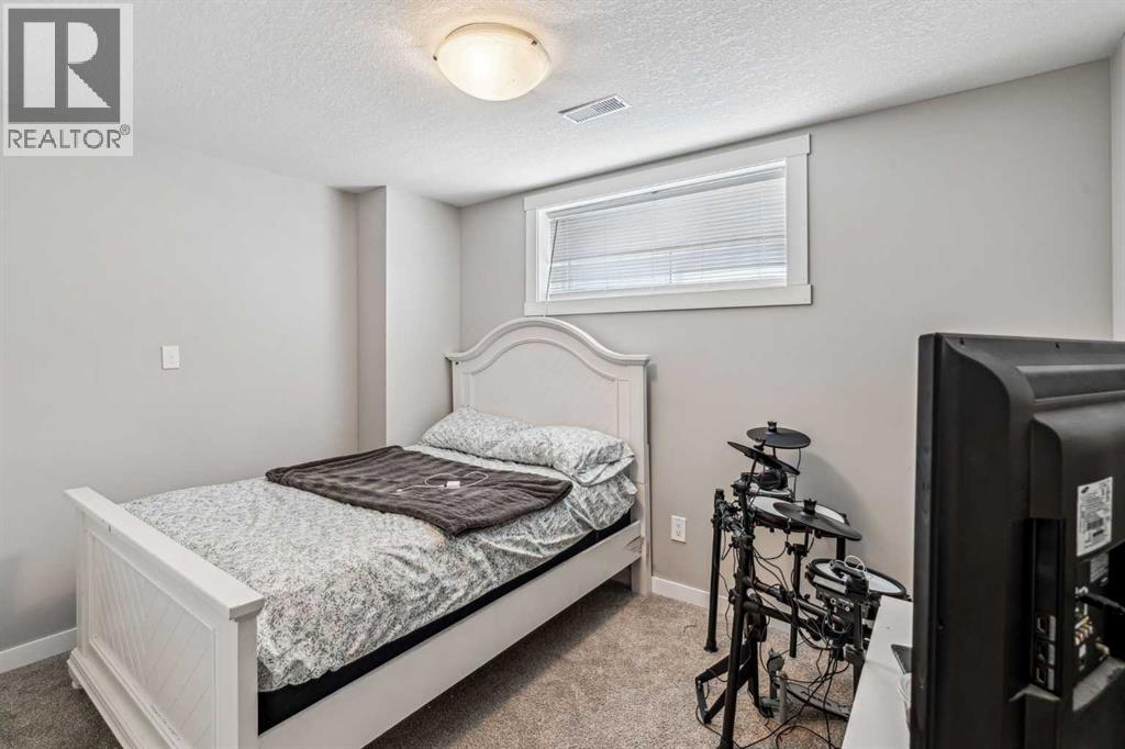 109 Elgin Meadows Manor Se, Calgary, Alberta  T2Z 0M5 - Photo 23 - A2232464