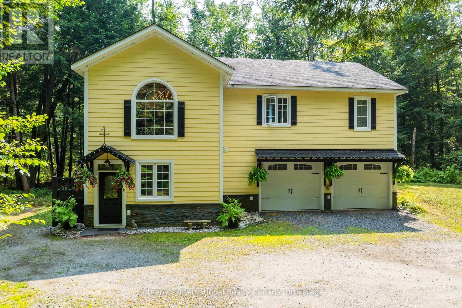1394 Golden Beach Road, Bracebridge, Ontario  P1L 1W8 - Photo 6 - X12333500