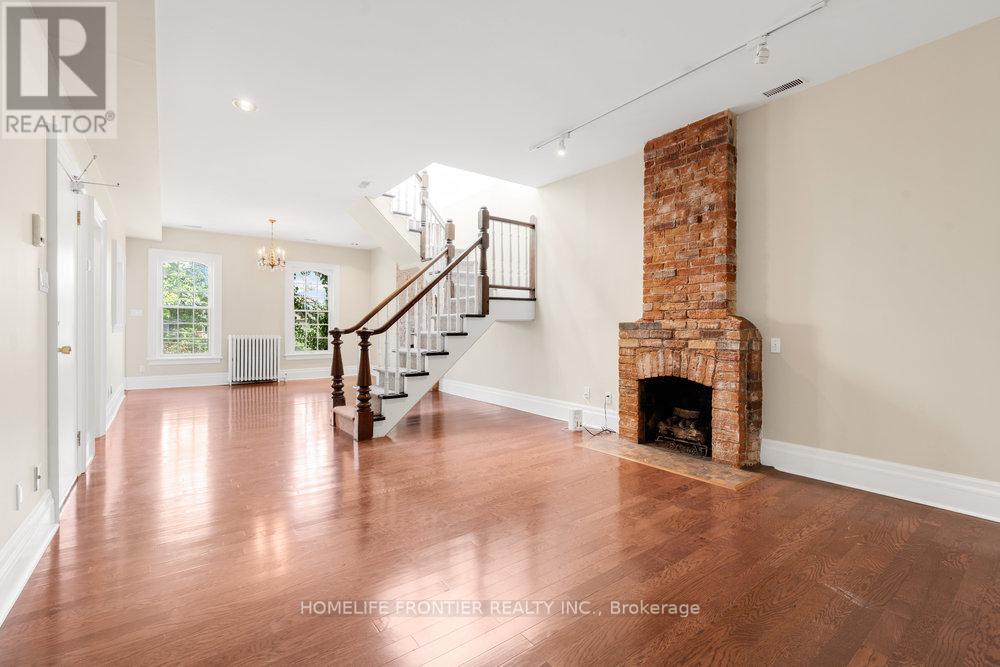 Apt 3 - 17 Teddington Park Avenue W, Toronto, Ontario  M4N 2C4 - Photo 4 - C12331892